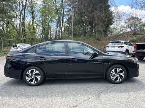 Used 2025 Subaru Legacy Premium w/ Popular Package #1A AWD/4WD image 3