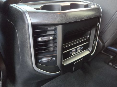 Used 2024 RAM 1500 Big Horn AWD/4WD image 16