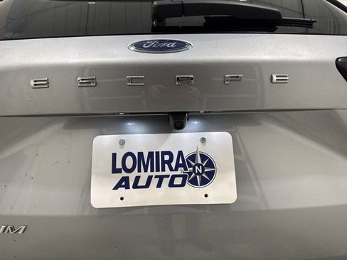Used 2024 Ford Escape Platinum image 27