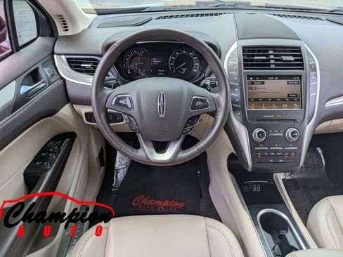 Used 2019 Lincoln MKC Premiere FWD image 20