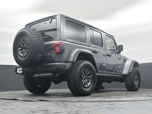 Used 2026 Jeep Wrangler Unlimited Rubicon AWD/4WD image 42