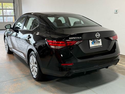 Used 2023 Nissan Sentra S FWD image 3