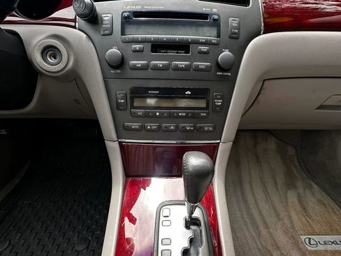 Used 2002 Lexus ES 330 FWD image 30