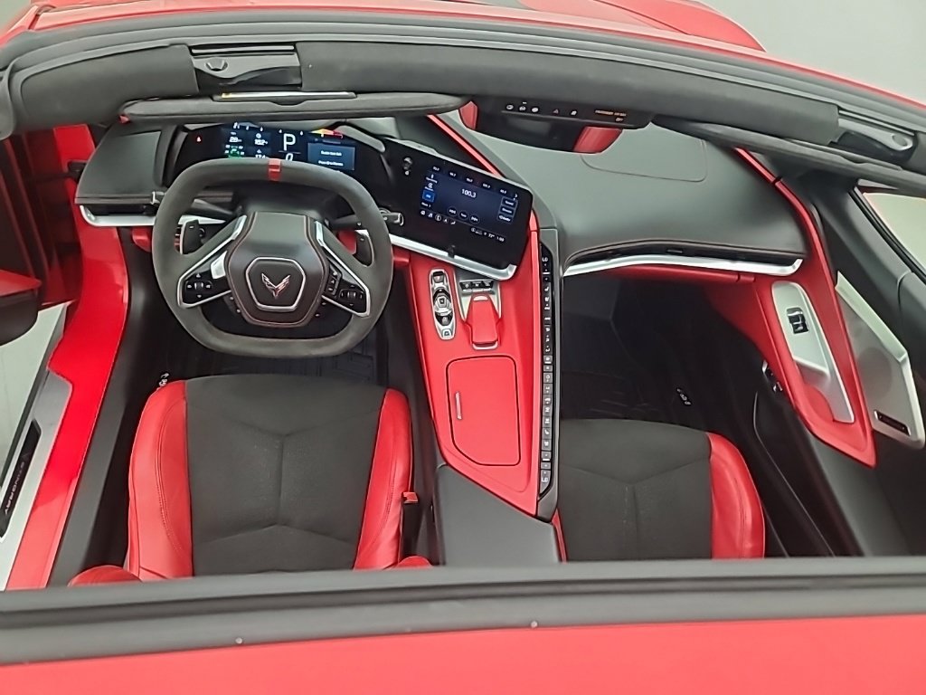 Used 2023 Chevrolet Corvette Stingray Premium Cpe w/ Z51 Performance Package RWD image 12