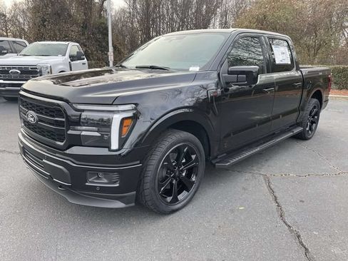 Used 2025 Ford F150 Lariat w/ Equipment Group 502A High AWD/4WD image 3