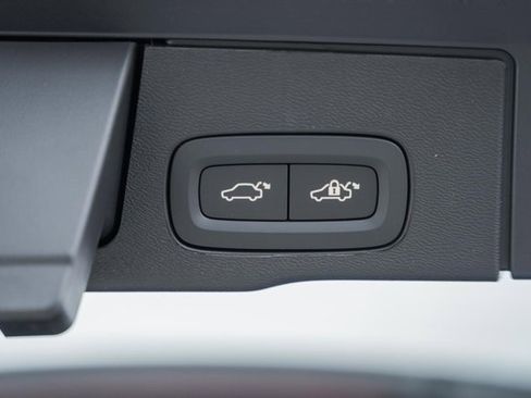 New 2026 Volvo XC60 B5 Plus w/ Protection Package Premier image 10