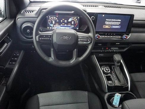 New 2026 Chevrolet Colorado Trail Boss AWD/4WD image 15