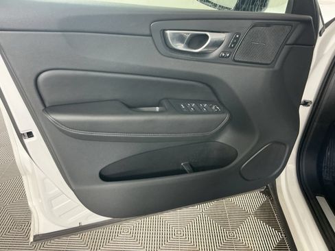 Used 2023 Volvo XC60 T8 Plus w/ Climate Package AWD/4WD image 13