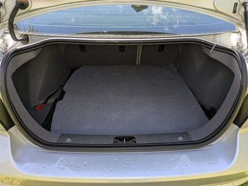 Used 2008 Volvo S40 2.4i image 10