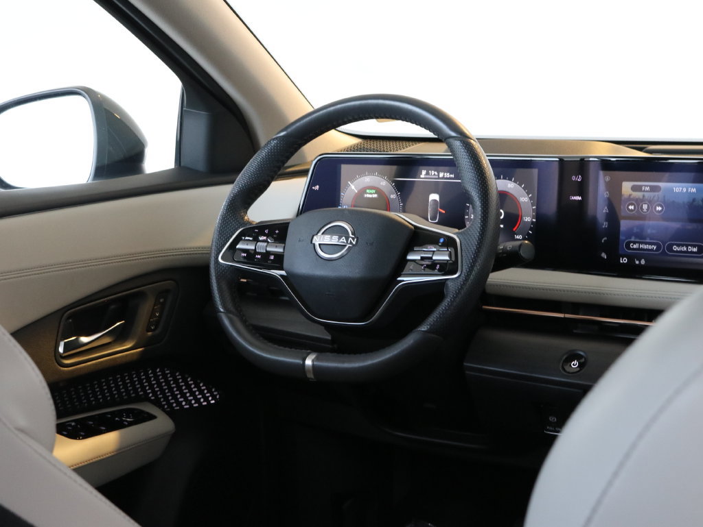 Used 2024 Nissan Ariya AWD image 43