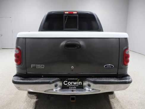 Used 2002 Ford F150 King Ranch image 3