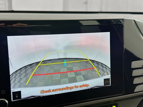 Used 2025 Toyota Camry LE FWD image 23