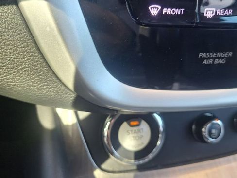 Used 2016 Nissan Murano Platinum w/ Platinum Technology Package image 4