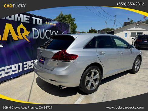 Used 2013 Toyota Venza XLE w/ Tow Prep Pkg FWD image 3