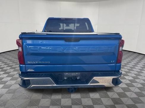 Used 2024 Chevrolet Silverado 1500 LT w/ Convenience Package II AWD/4WD image 3