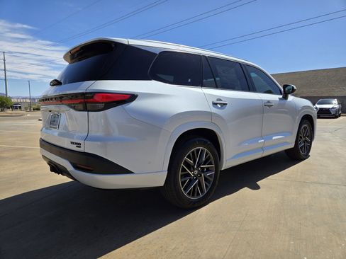New 2026 Lexus TX 350 AWD image 3