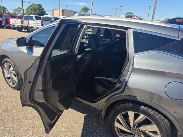 Used 2019 Nissan Murano SL w/ Cargo Package FWD image 15