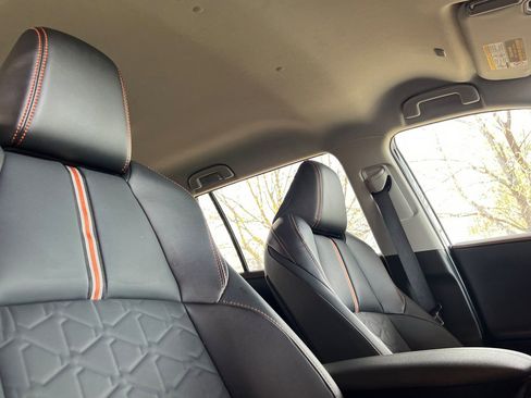 Used 2024 Toyota RAV4 Adventure image 17