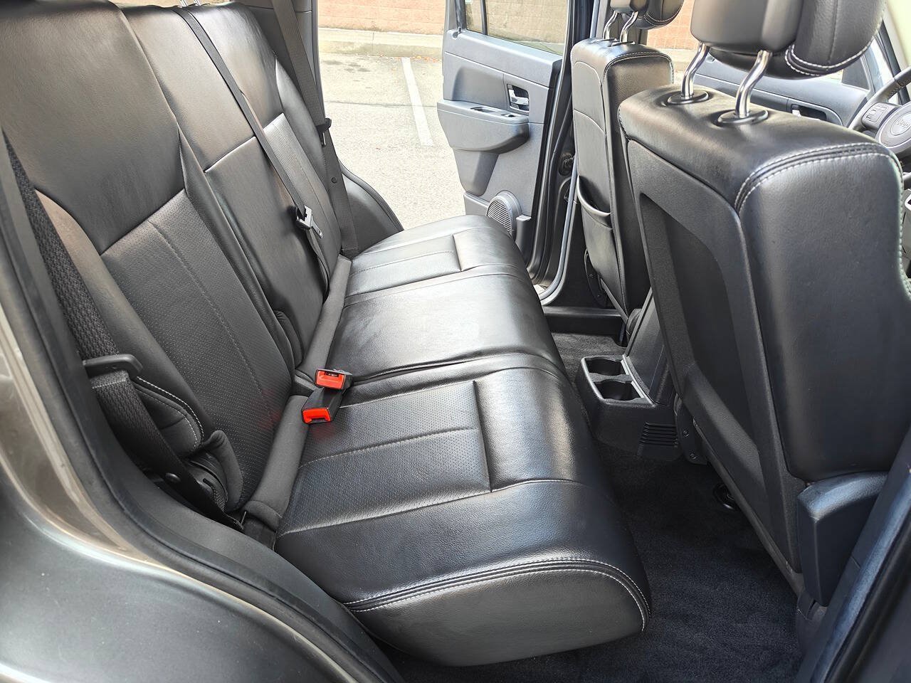 Used 2012 Jeep Liberty Sport AWD/4WD image 11