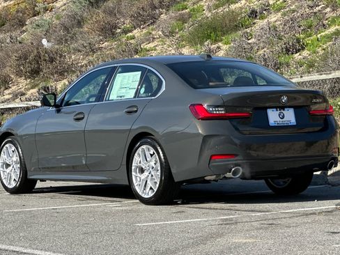 New 2026 BMW 330i Sedan w/ Convenience Package RWD image 6