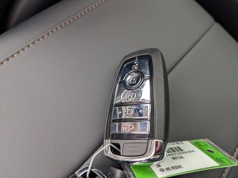 New 2026 Lincoln Nautilus Reserve AWD/4WD image 35