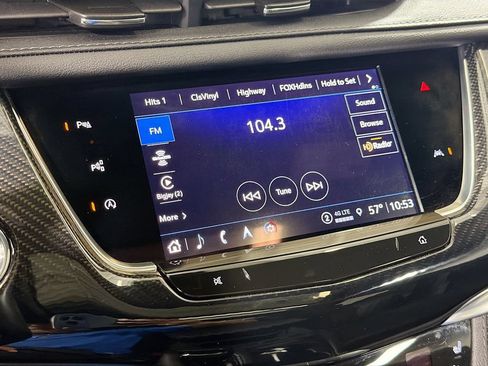 Used 2024 Cadillac XT6 Sport w/ Technology Package AWD/4WD image 16