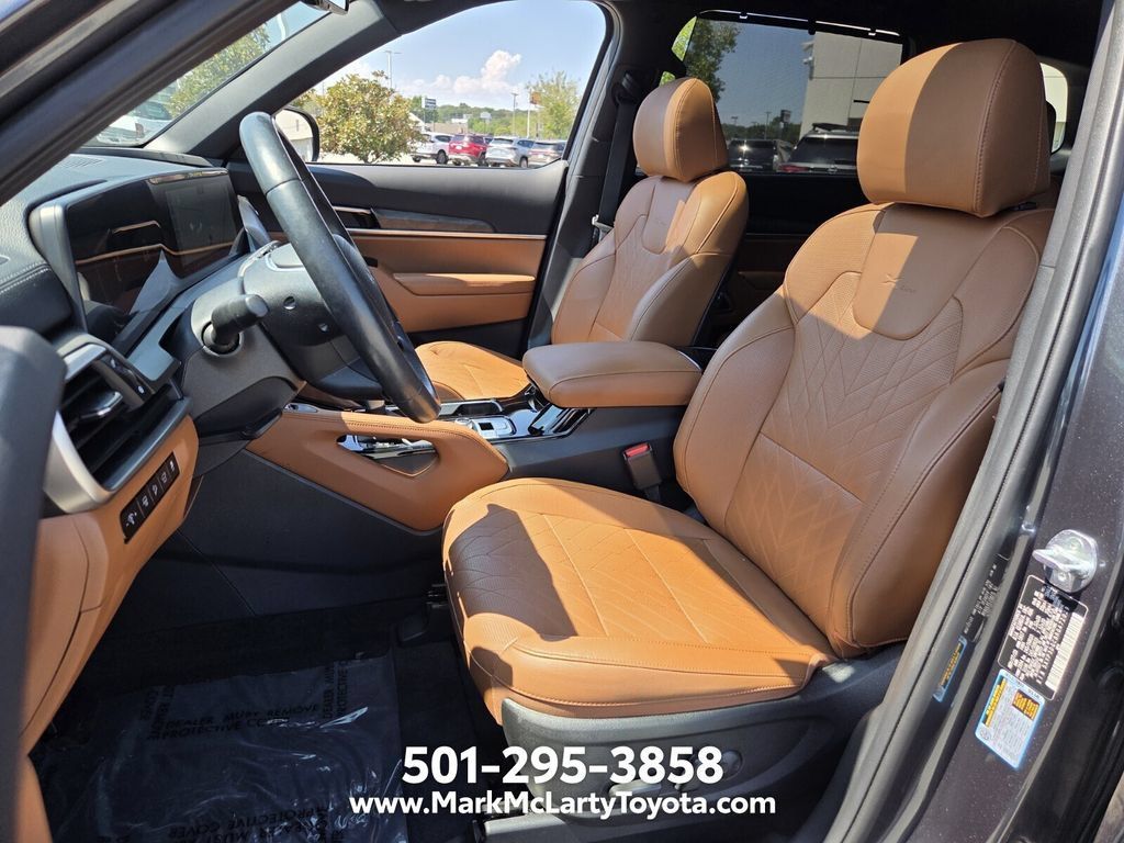 Used 2024 Kia Telluride EX X-Line AWD/4WD image 9