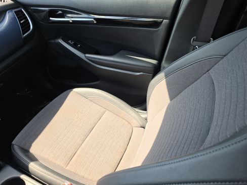 Certified 2023 Kia Seltos S w/ Navigation Package FWD image 15