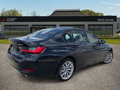 Used 2023 BMW 330i xDrive Sedan w/ Driving Assistance Package AWD/4WD image 5