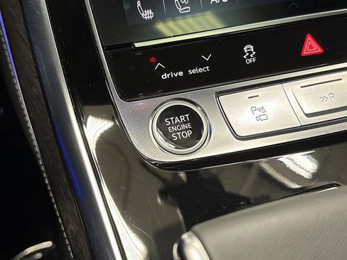 Used 2025 Audi Q7 3.0T Prestige w/ Prestige Package image 25