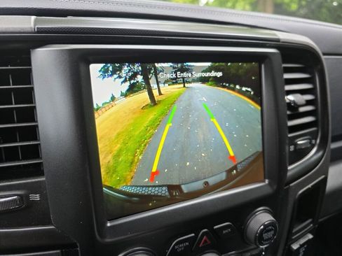 Used 2018 RAM 1500 Rebel w/ Luxury Group image 30