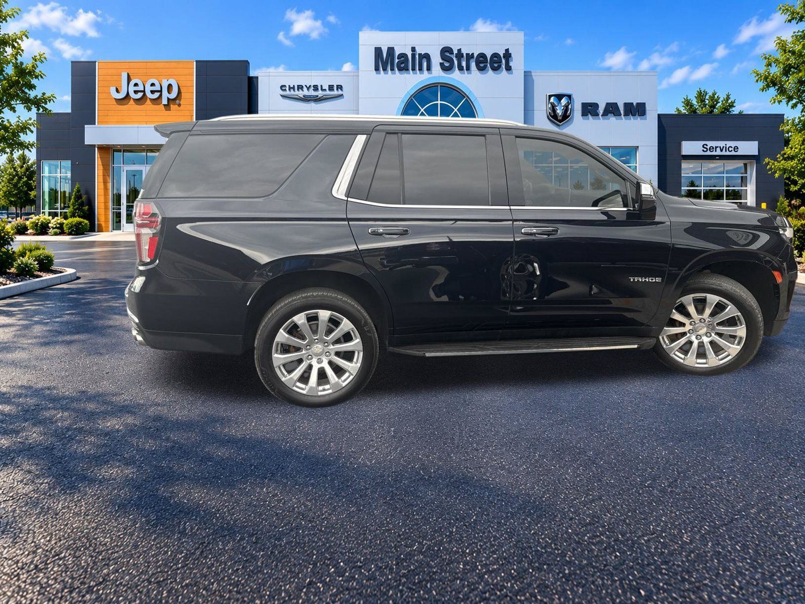 Used 2021 Chevrolet Tahoe Premier AWD/4WD image 8
