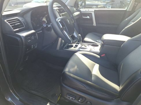 Used 2022 Toyota 4Runner SR5 Premium w/ Moonroof Package RWD image 14