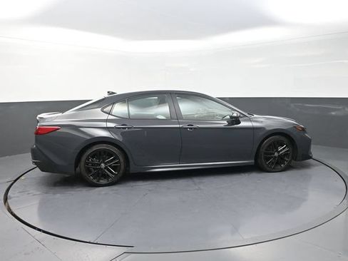 Certified 2025 Toyota Camry SE FWD image 9