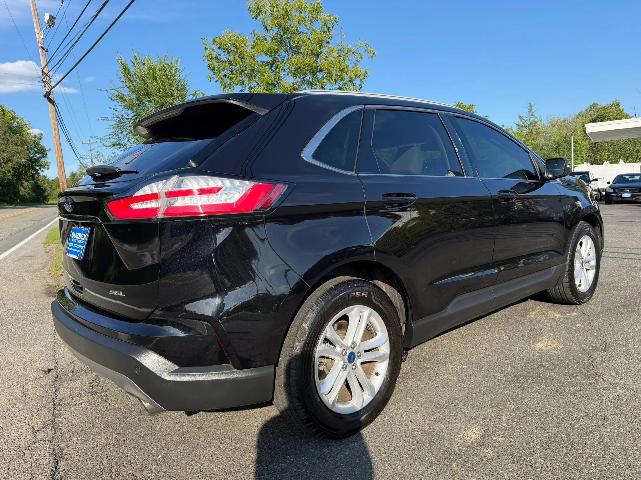 Used 2020 Ford Edge SEL w/ Convenience Package AWD/4WD image 4