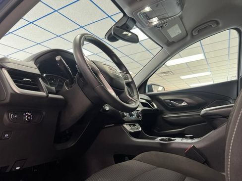 Used 2022 GMC Terrain SLE w/ Driver Convenience Package FWD image 19