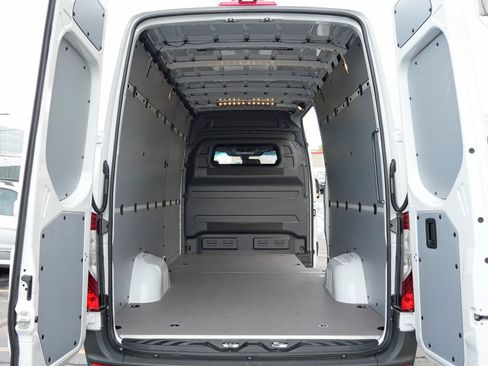 New 2026 Mercedes-Benz Sprinter 2500 image 5