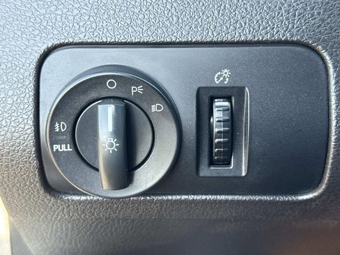 Used 2008 Ford Mustang GT image 22