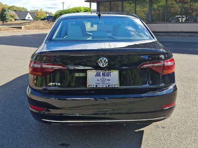 Used 2019 Volkswagen Jetta S w/ Driver Assistance Package FWD image 9