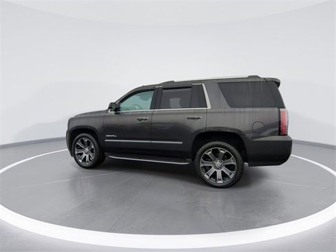 Used 2018 GMC Yukon Denali image 5