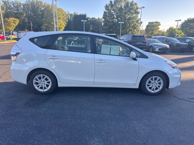 Used 2012 Toyota Prius V Three FWD image 2