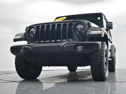 Used 2021 Jeep Wrangler Unlimited Willys image 49