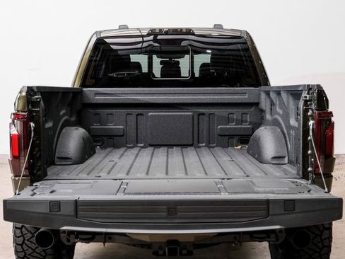 Used 2026 Ford F150 Raptor AWD/4WD image 39