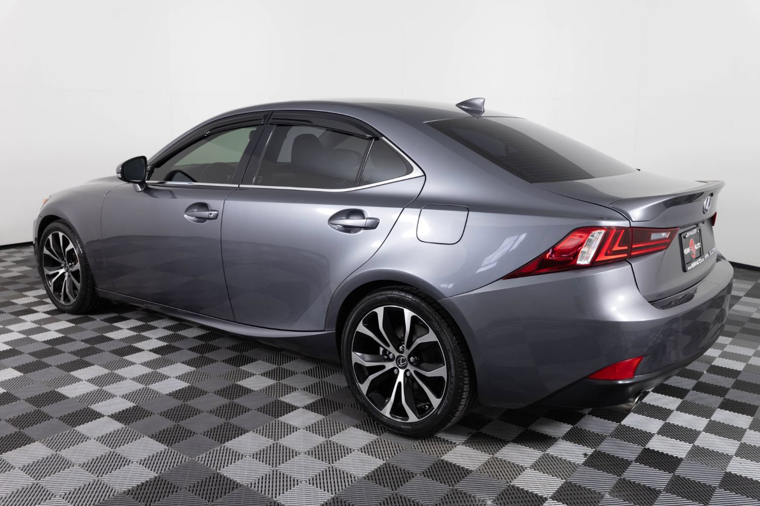 Used 2015 Lexus IS 250 AWD w/ Premium Package image 4