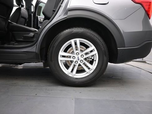 Certified 2023 Ford Explorer XLT w/ Equipment Group 202A image 24