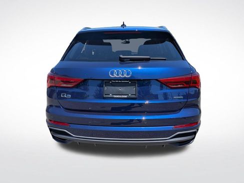 Used 2023 Audi Q3 2.0T Premium w/ Convenience Package AWD/4WD image 5