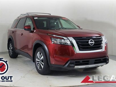 Used 2024 Nissan Pathfinder SL