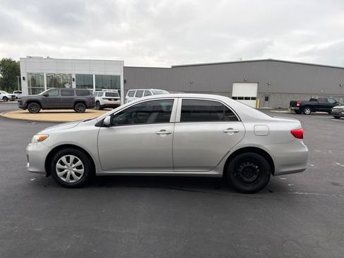 Used 2012 Toyota Corolla L FWD image 4