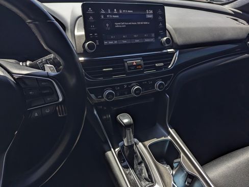 Used 2021 Honda Accord Sport image 10