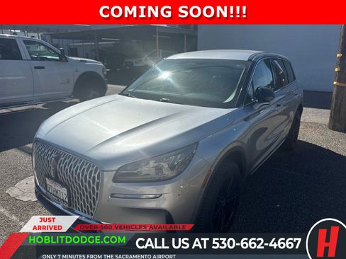 Used 2023 Lincoln Corsair AWD image 1